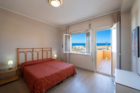 Balcony/Terrace, Bedroom, Sea view