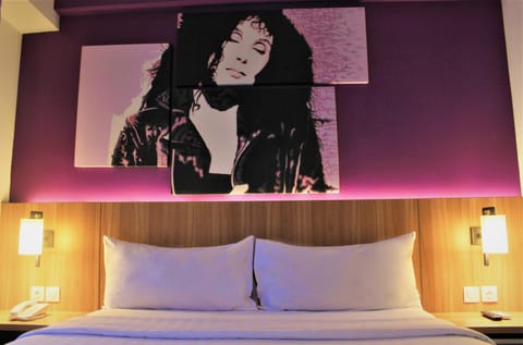 Decorative detail, Bedroom