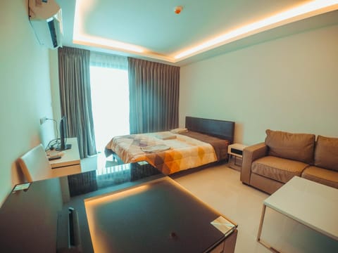 Living room, Photo of the whole room, Bedroom