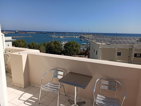 Thiseas Studios Apartment in Rethymno