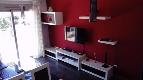 Living room, Decorative detail, Dining area
