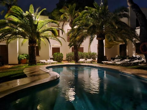 Night, Pool view, Sunset