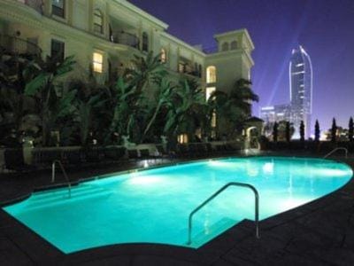 Swimming pool