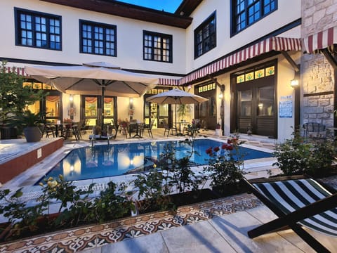Pool view, Swimming pool