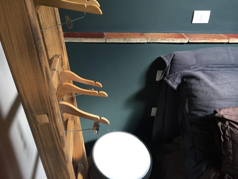 Bed, Other, Decorative detail, On site