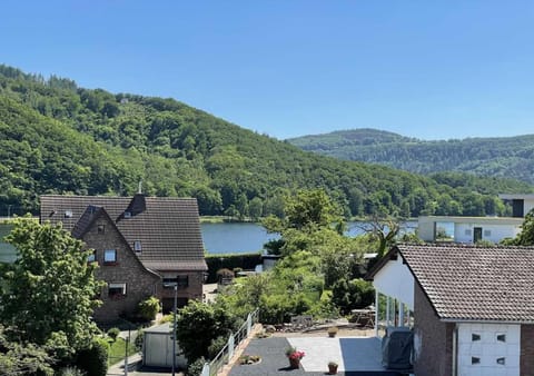 Nearby landmark, Day, Neighbourhood, Natural landscape, Bird's eye view, City view, Lake view, Mountain view, River view