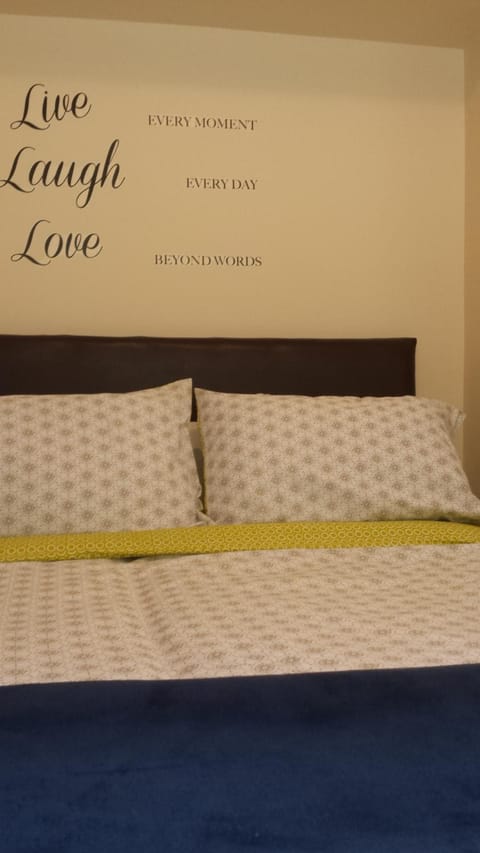 Property building, Bed