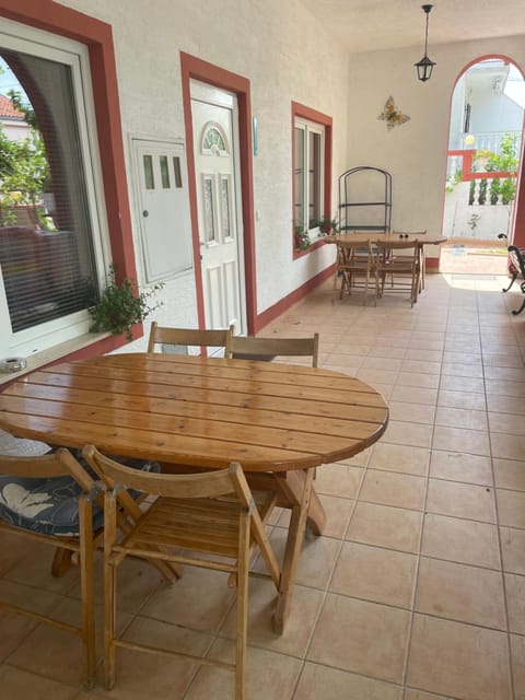 Patio, Balcony/Terrace, Seating area