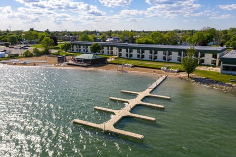 Tawas Bay Beach Resort & Conference Center Resort in East Tawas