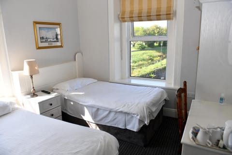 Railway House Guest House Bed and Breakfast in Westmeath, Co. Westmeath, Ireland