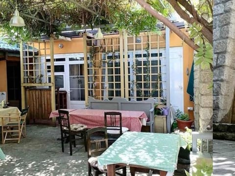 B&B Lakis&Takis Bed and Breakfast in Novi Sad