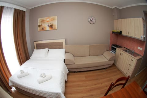 Bed, Seating area, Bedroom
