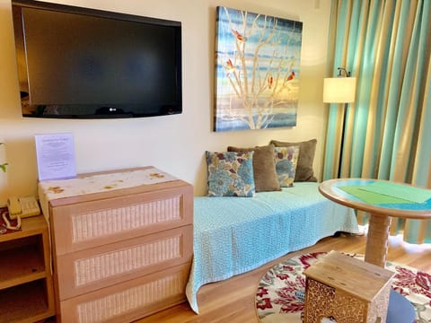 Palms Waikiki #412 Apartment in McCully-Moiliili