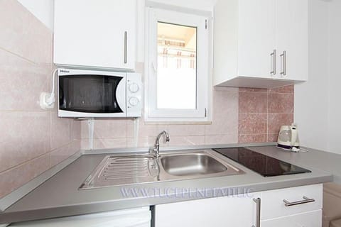 VILA MILENKA Apartmani Drago Apartment in Tučepi