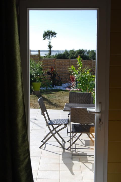 Bedroom, Garden view, Sea view