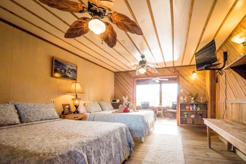 TV and multimedia, Photo of the whole room, Bedroom, On site