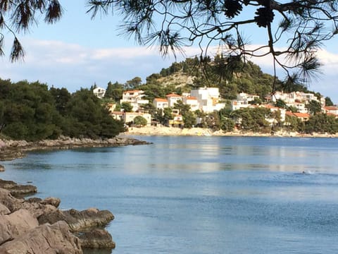 Off site, Neighbourhood, Hiking, Diving