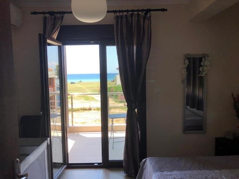 AM Beach House House in Halkidiki