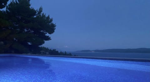 Villa Jozini trudi Villa in Put Lokve