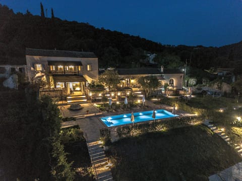 Property building, Night, Natural landscape, Swimming pool, sunbed