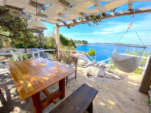 Balcony/Terrace, Seating area, Garden view, Sea view