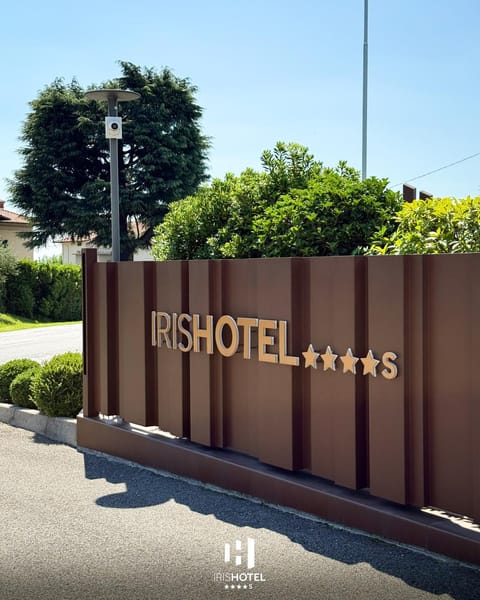 Iris Hotel Hotel in Province of Brescia