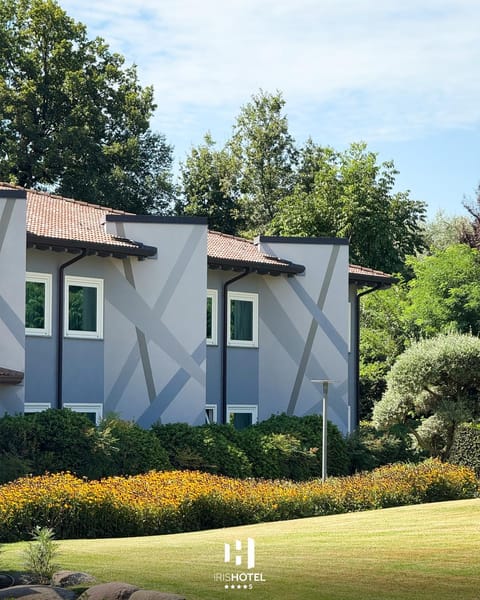 Iris Hotel Hotel in Province of Brescia