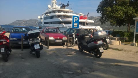 Nearby landmark, Activities