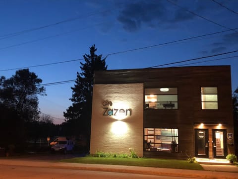 Property building, Facade/entrance, Property logo or sign, Area and facilities, Sunset, Certificate/Award