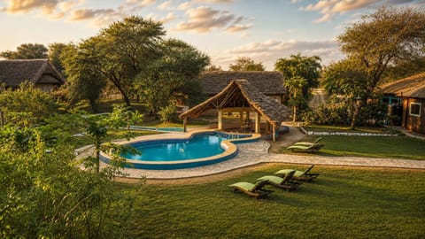 Swimming pool