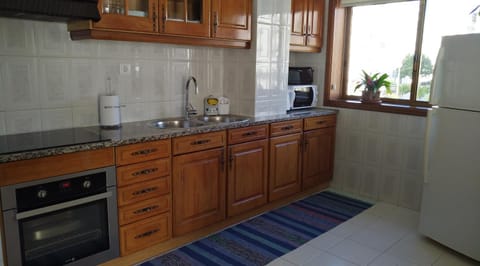 Coffee/tea facilities, Kitchen or kitchenette, minibar, pet friendly, stove, toaster
