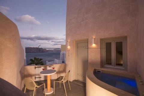 The Dream Santorini Hotel in Oia