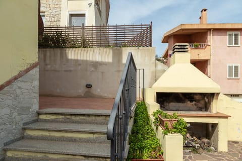 Casa sa Montera B - Terrazza Vista Mare Apartment in Santa Maria Navarrese