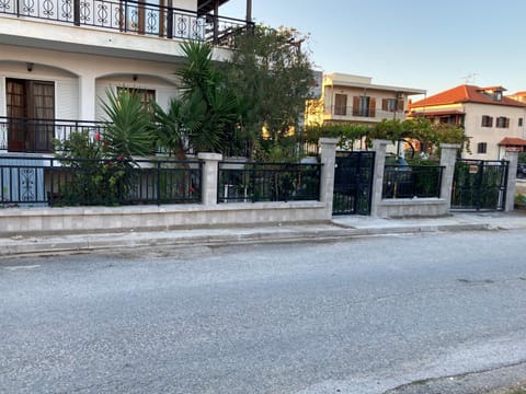 Kristel House in Halkidiki