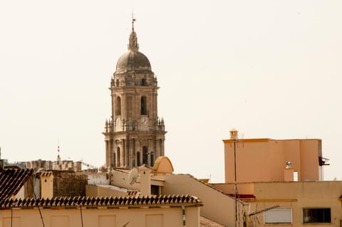 View (from property/room), City view, Landmark view