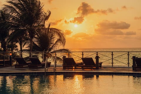 Beach, Swimming pool, Sunrise