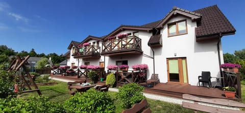 Property building, Balcony/Terrace, Garden view