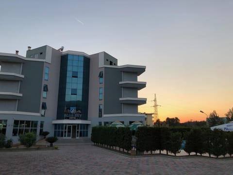 Property building, Parking