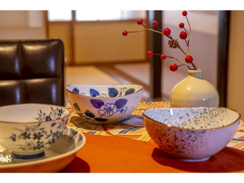 Kitchen or kitchenette, Dining area, Food