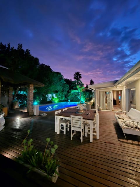 Night, Balcony/Terrace, Pool view, Inner courtyard view
