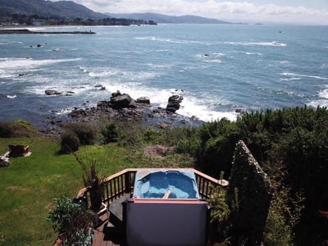 Day, Natural landscape, Pool view, Sea view