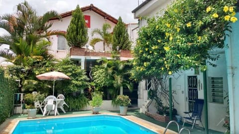 Property building, Garden, Swimming pool