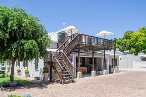 Madeliefie Guest Accommodation Bed and Breakfast in Cape Town