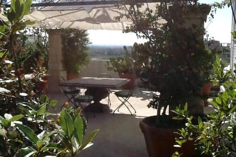 Patio, Day, Balcony/Terrace