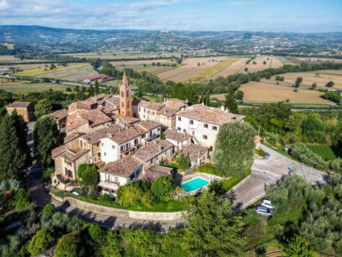 Property building, Bird's eye view