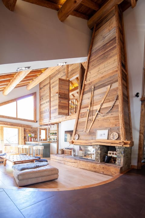 Skiing, Mountain view, Mountain view, Seasons, Parking, fireplace