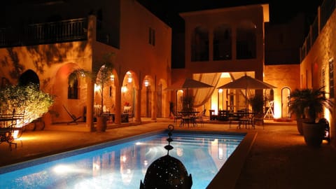 Balcony/Terrace, Swimming pool