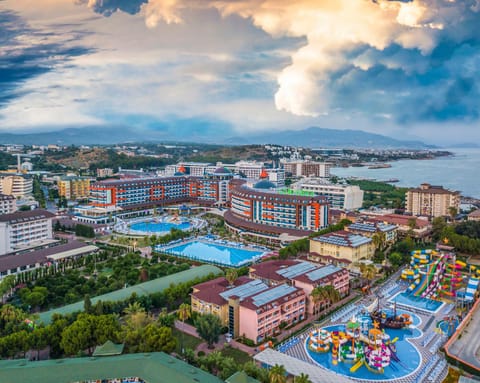 Bird's eye view, Aqua park