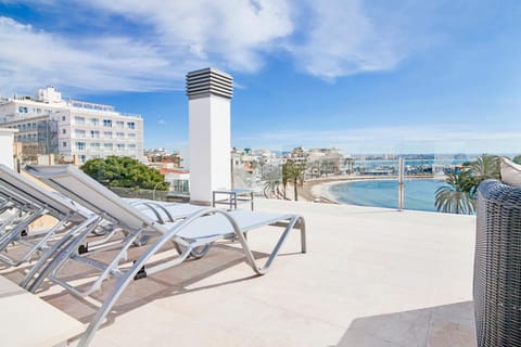 View (from property/room), Balcony/Terrace