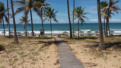 Beach, Sea view, Area and facilities